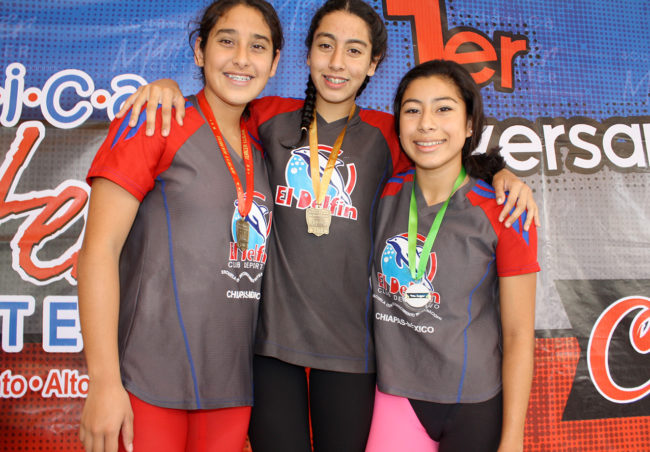 Delfines Sub campeones Foto 1