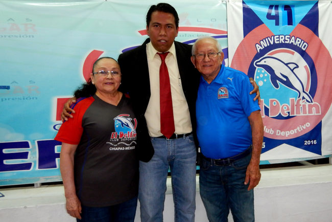 Delfines recibieron charla motivacional Foto 4