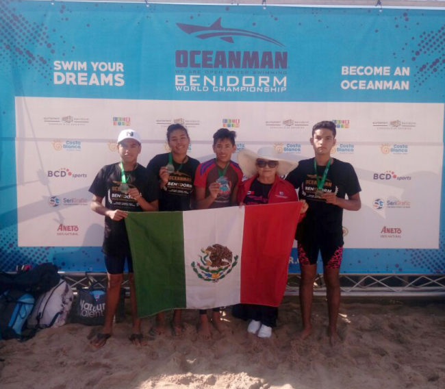 Contingente Delfín Foto 2