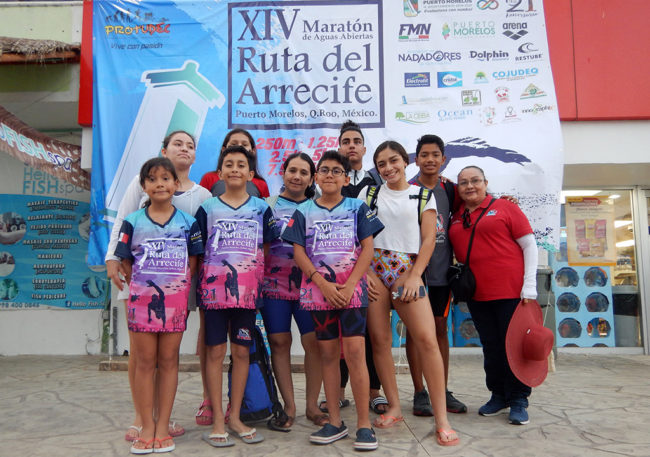 Delfines con buena actuación Foto 4