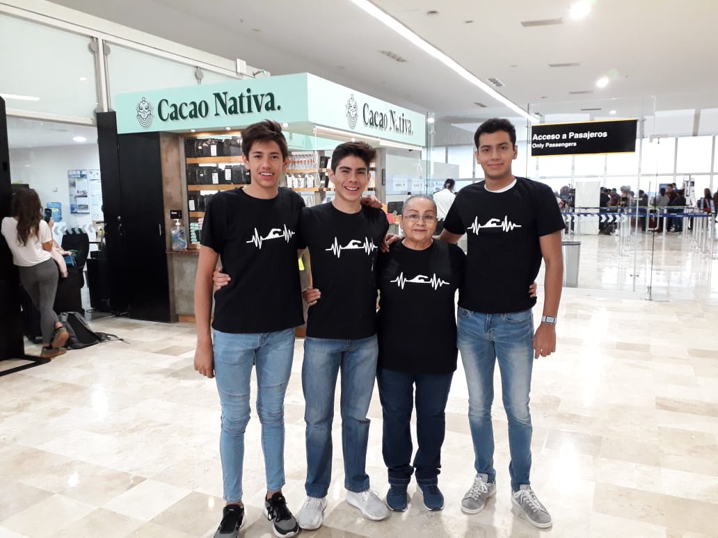 DELFINES VIAJARON A TIJUANA