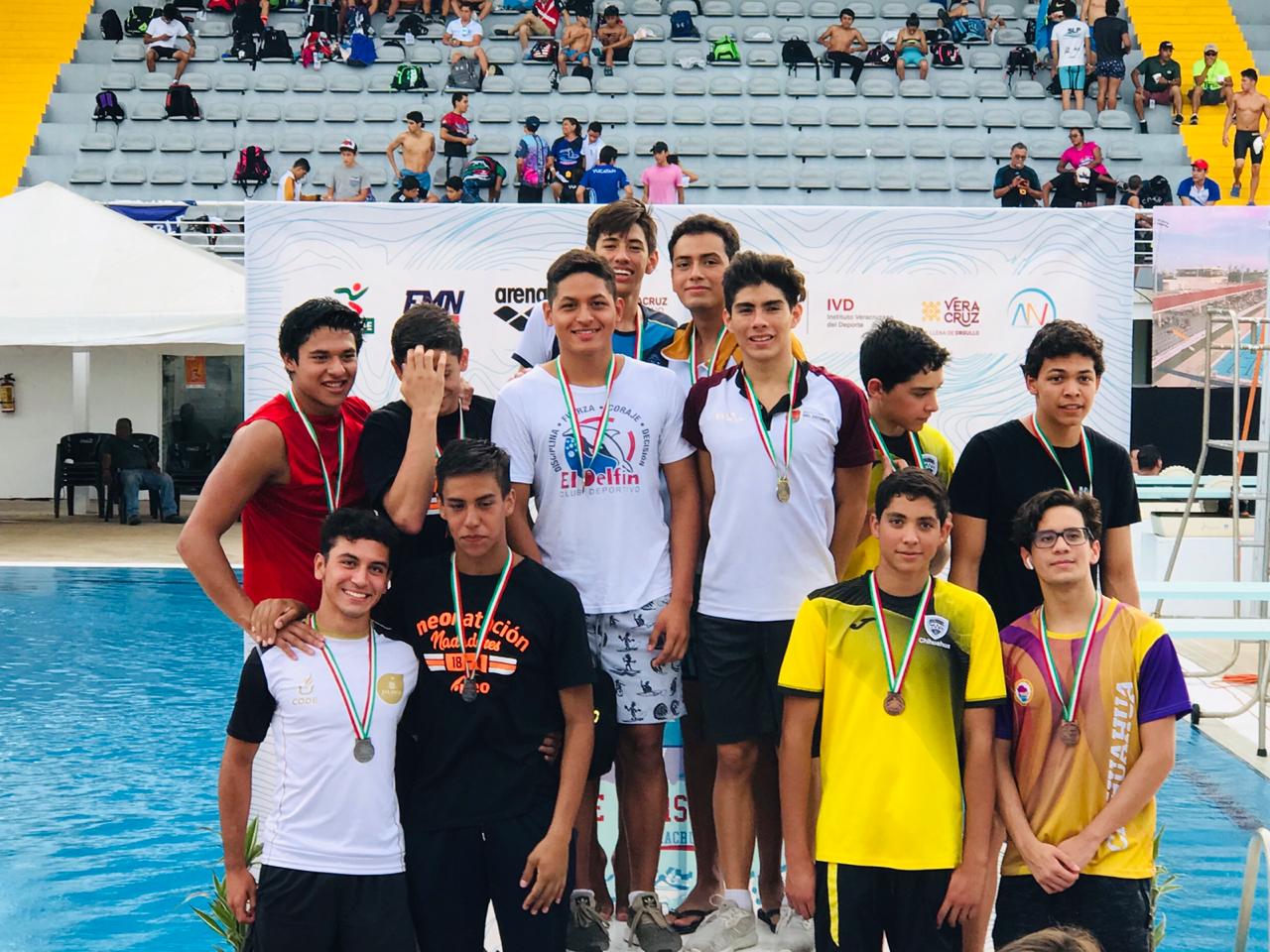 Campeones en Relevo Combinado