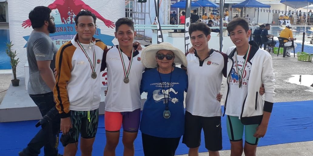 Relevo varonil medalla de plata Foto 1