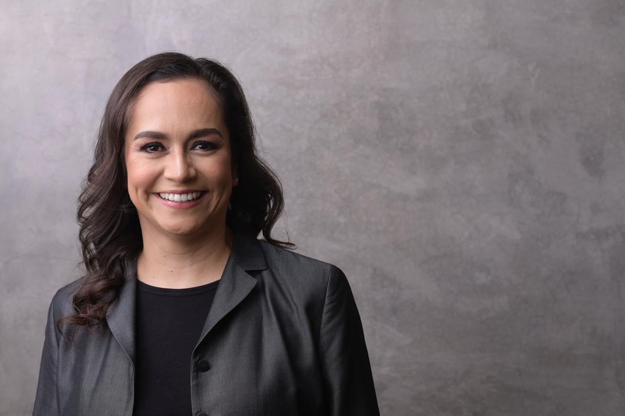 Profesor Mónica Anzueto Foto 2