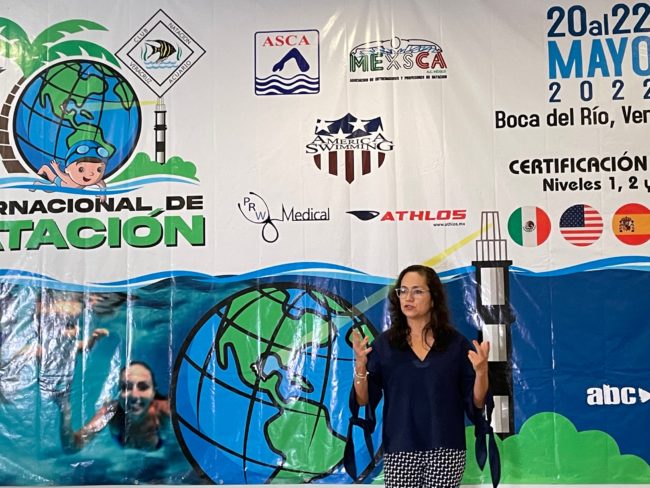 Mónica Anzueto dio cátedra Foto 1