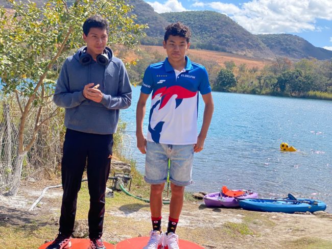 Delfines brillan en Acuatlón 1