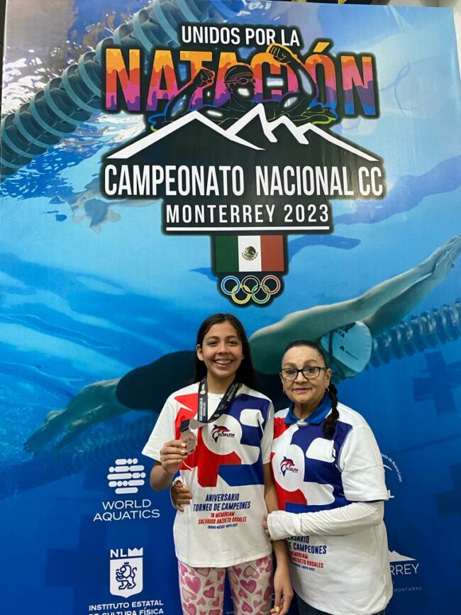 Valentina Escobar con bronce Foto 2