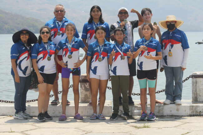 Delfines suman podios en el Cañón Foto 8